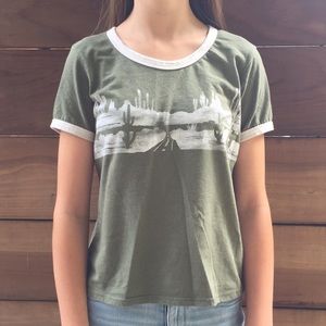 White Fawn by Tilly's Green and White Desert Top